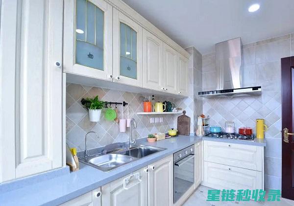 厨房与浴室水垢终结者：实用去除技巧全解析 (厨房与浴室水管连接)